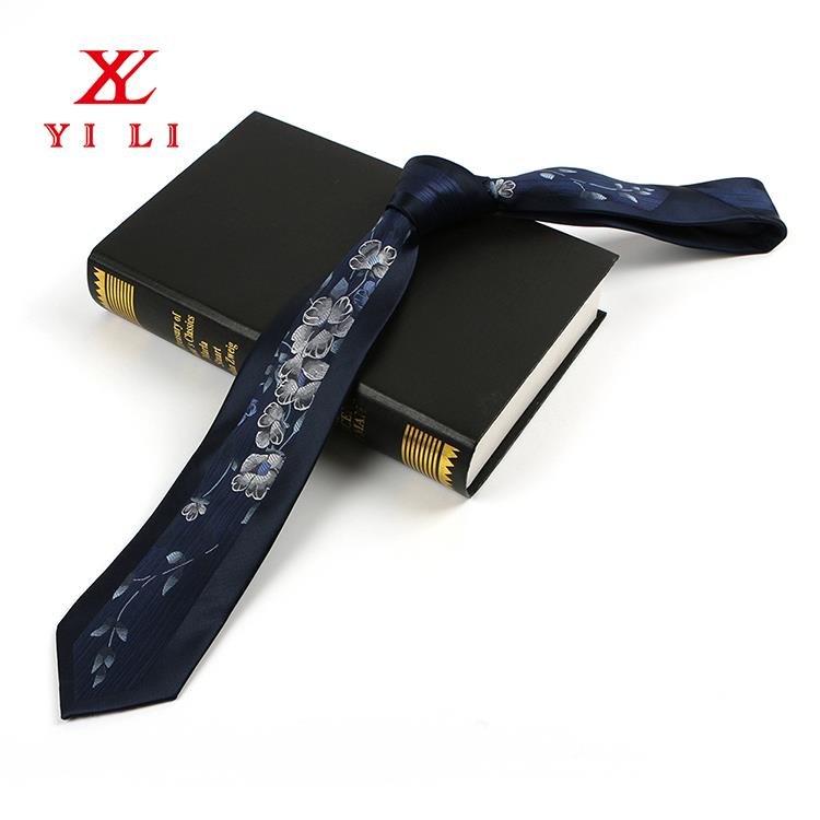 old fashioned necktie