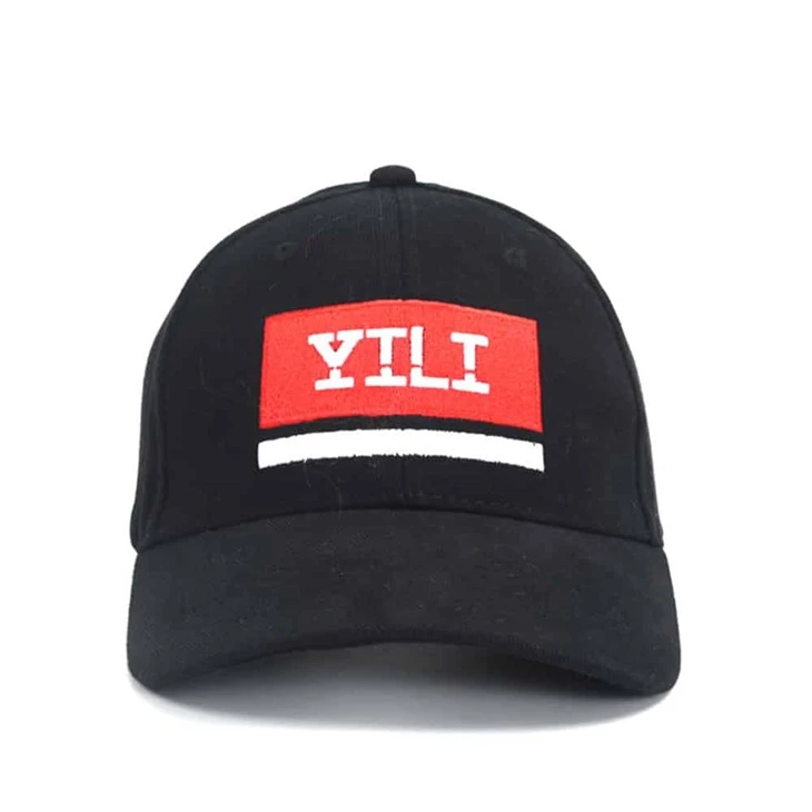 YiLi Black Baseball Cap With Adjustable Strap