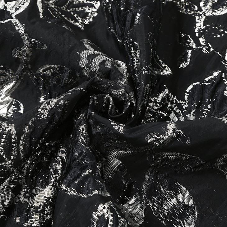 YiLi Black Rose Jacquard Fabric With Metallic Thread