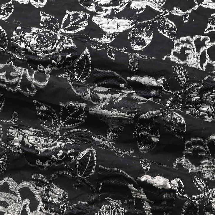 YiLi Black Rose Jacquard Fabric With Metallic Thread