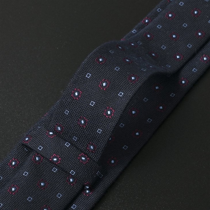YiLi Comfortable Polka Dot Tie: Black Viscose Elegance