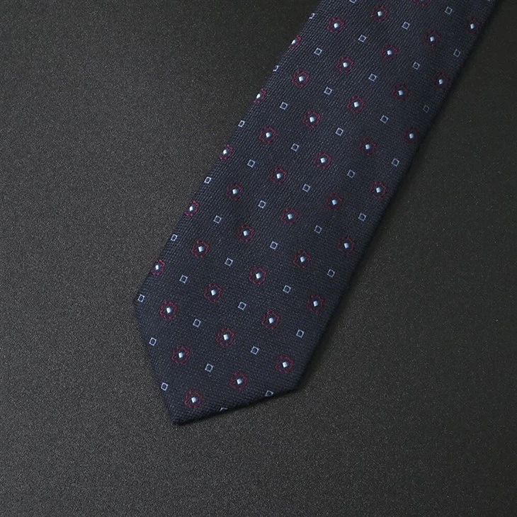 YiLi Comfortable Polka Dot Tie: Black Viscose Elegance