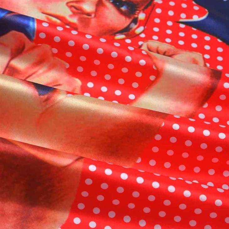 YiLi Rosie The Riveter Square Scarf: Women's Classic Style