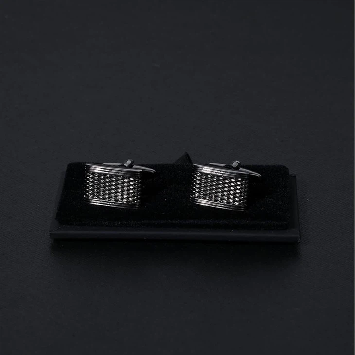YiLi Silver Textured Cufflinks For Business And Formal Events