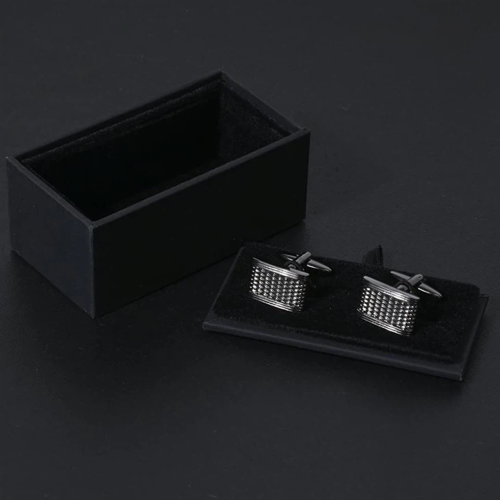 YiLi Silver Textured Cufflinks For Business And Formal Events